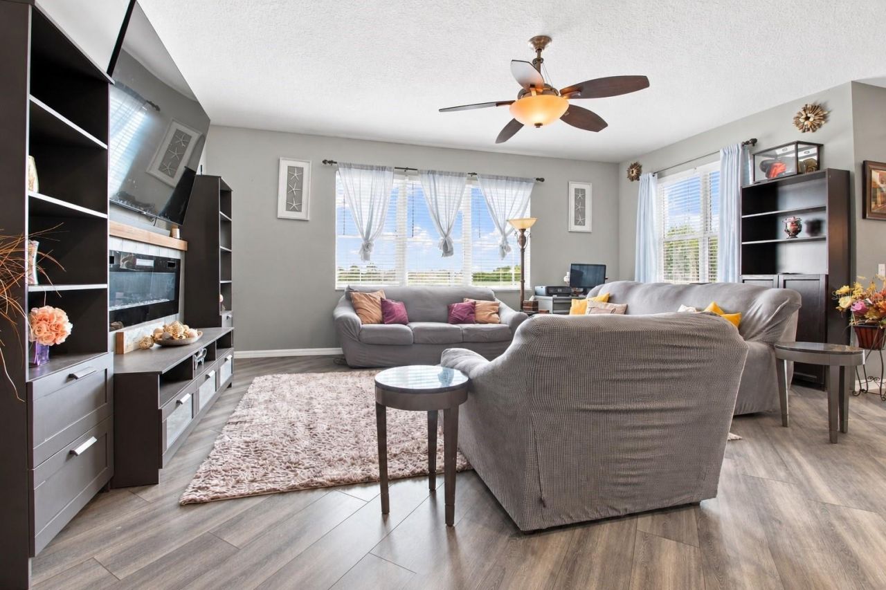 5321 Sandy Shell Drive, Apollo Beach, FL 33572 Photo