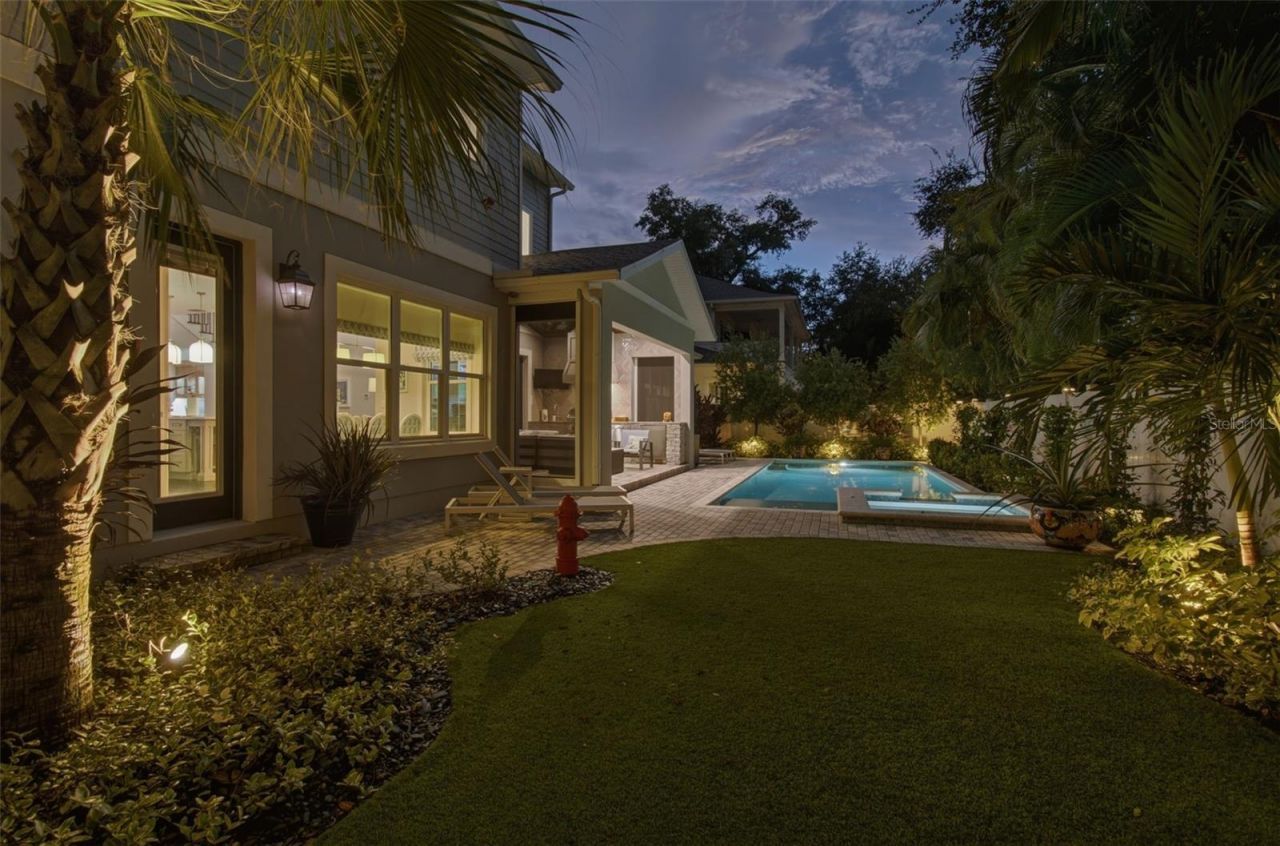 3103 W Hawthorne Road, Tampa, FL 33611 Photo