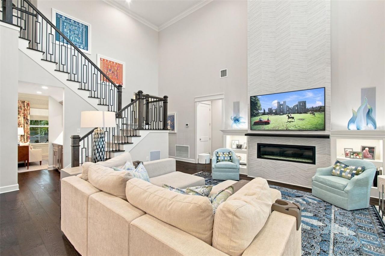 3103 W Hawthorne Road, Tampa, FL 33611 Photo