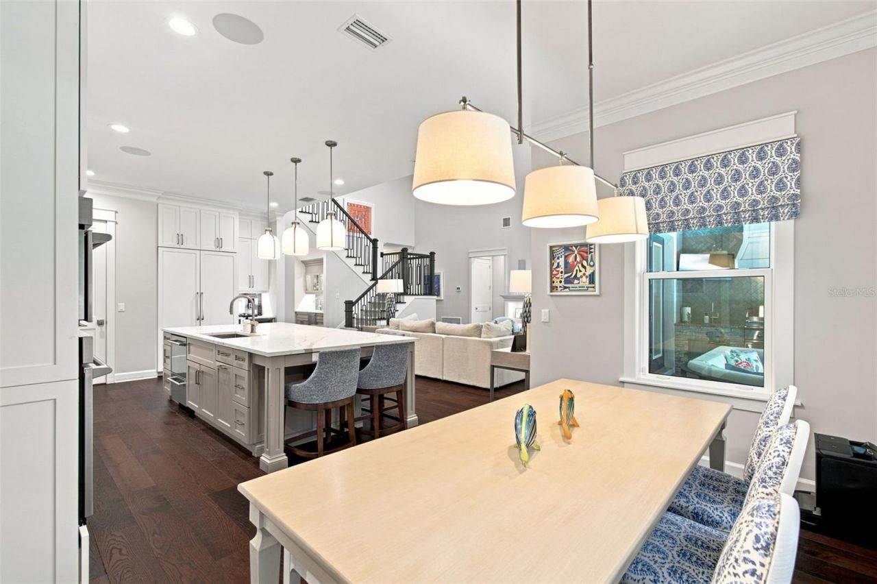 3103 W Hawthorne Road, Tampa, FL 33611 Photo