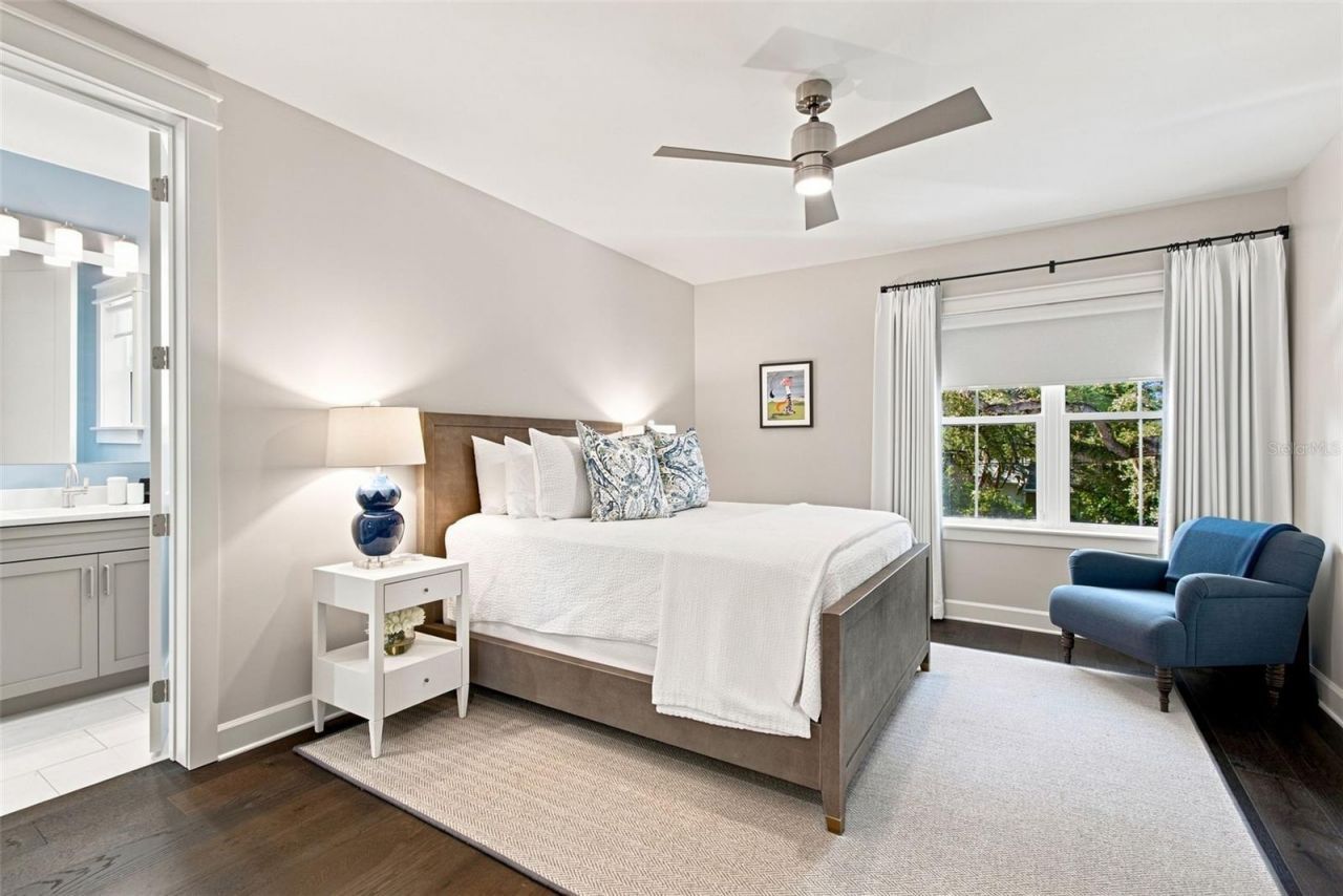 3103 W Hawthorne Road, Tampa, FL 33611 Photo
