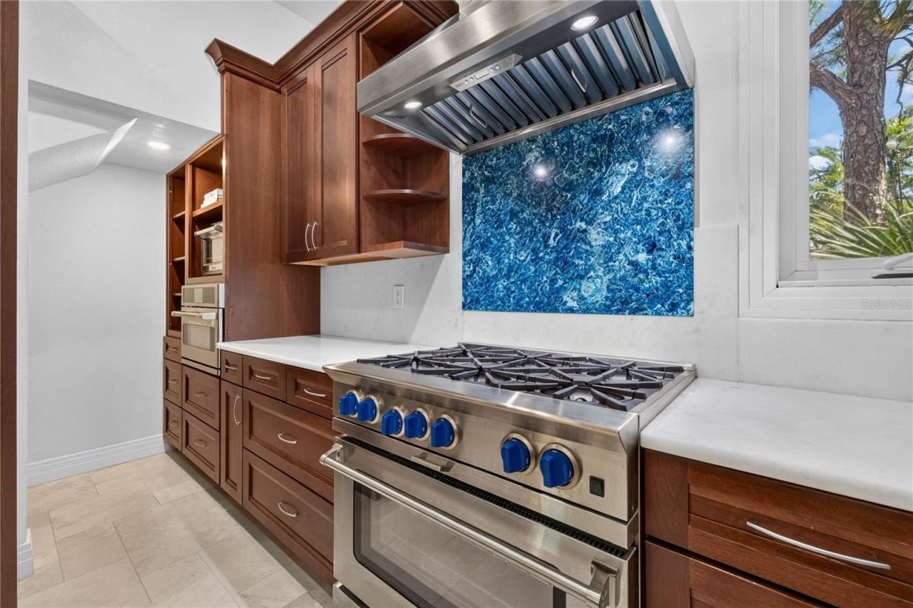 1766 Bayou Grande Boulevard Ne, Saint Petersburg, FL 33703 Photo