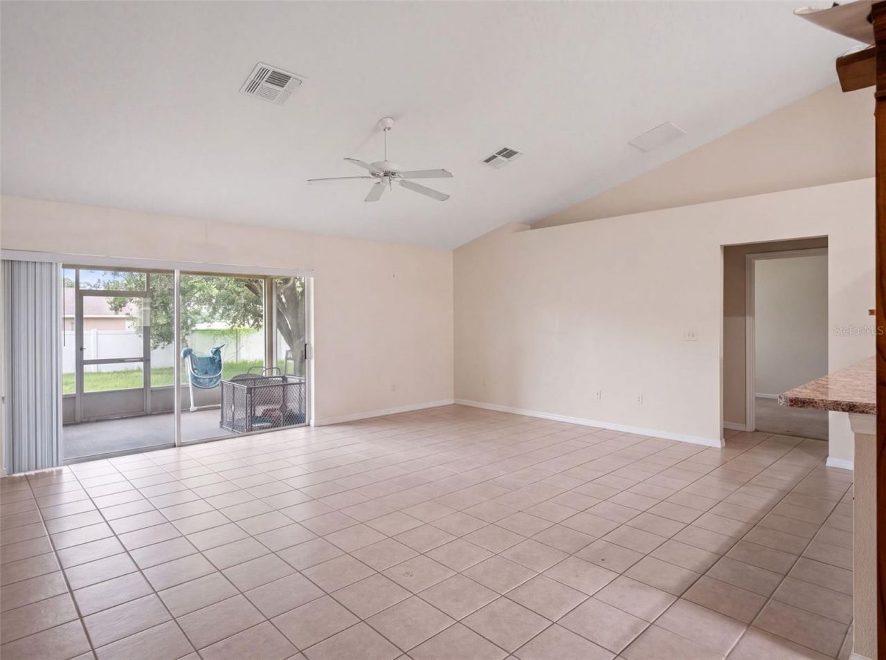 8014 Cardinal Winds Lane , Mascotte, FL 34753 Photo