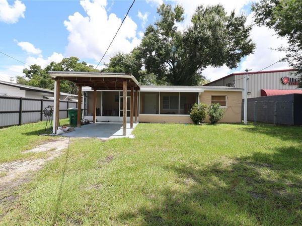 4617 N CLARK AVENUE , TAMPA, FL 33614