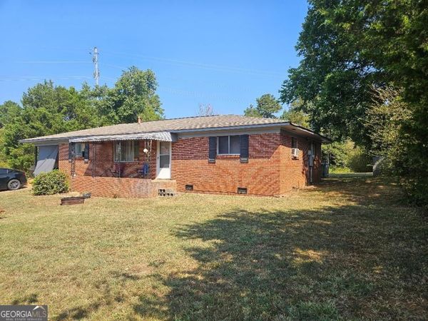 909 Hermitage Road, Rome, GA 30161