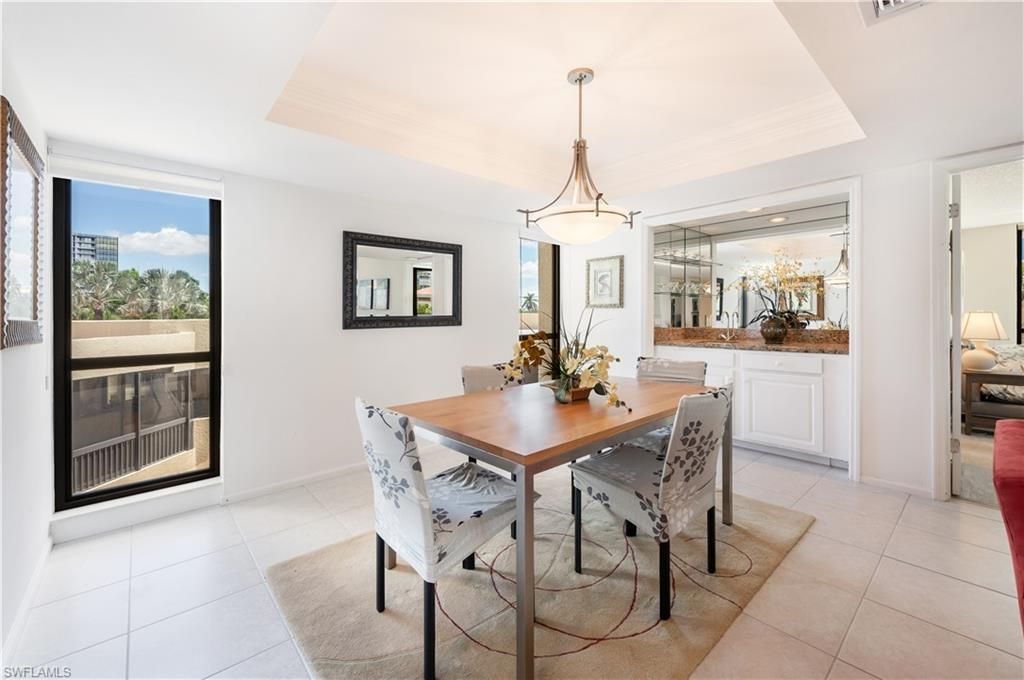 4551 Gulf Shore Blvd N, Unit 306, Naples, FL 34103 Photo