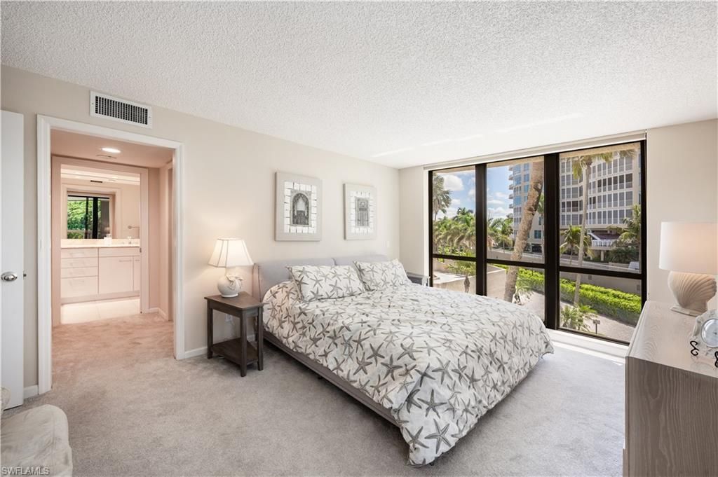 4551 Gulf Shore Blvd N, Unit 306, Naples, FL 34103 Photo