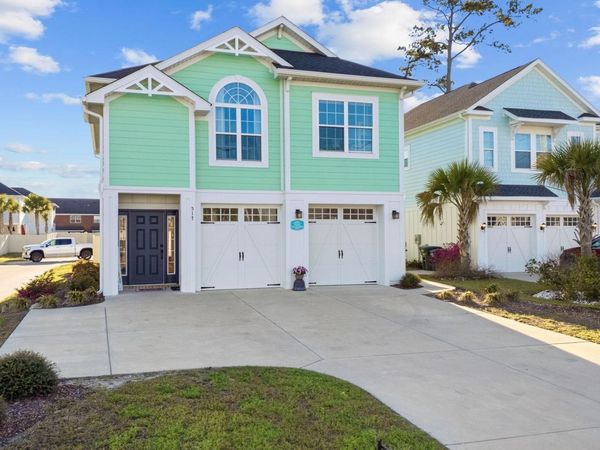 517 9th Ave. S , North Myrtle Beach, SC 29582