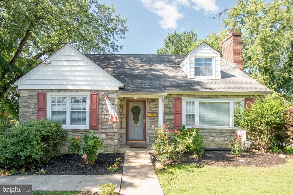 102 N DREXEL AVENUE , HAVERTOWN, PA 19083