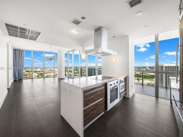 1100 Biscayne Blvd , Unit 3805, Miami, FL 33132