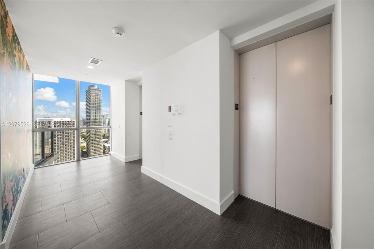 1100 Biscayne Blvd , Unit 3805, Miami, FL 33132 Photo