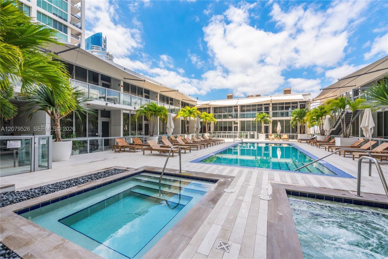 1100 Biscayne Blvd , Unit 3805, Miami, FL 33132 Photo