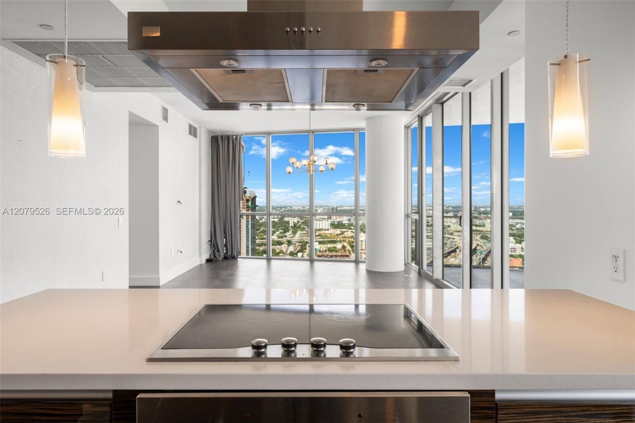 1100 Biscayne Blvd , Unit 3805, Miami, FL 33132 Photo
