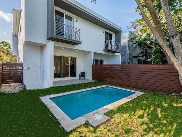 2875 SW 33rd Ct , Unit 2875, Miami, FL 33133