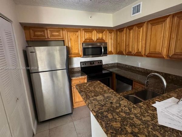 12142 ST ANDREWS PL , Unit 110, Miramar, FL 33025