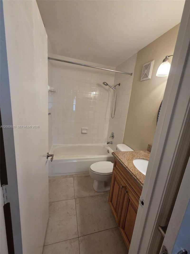 12142 St Andrews Pl, Unit 110, Miramar, FL 33025 Photo