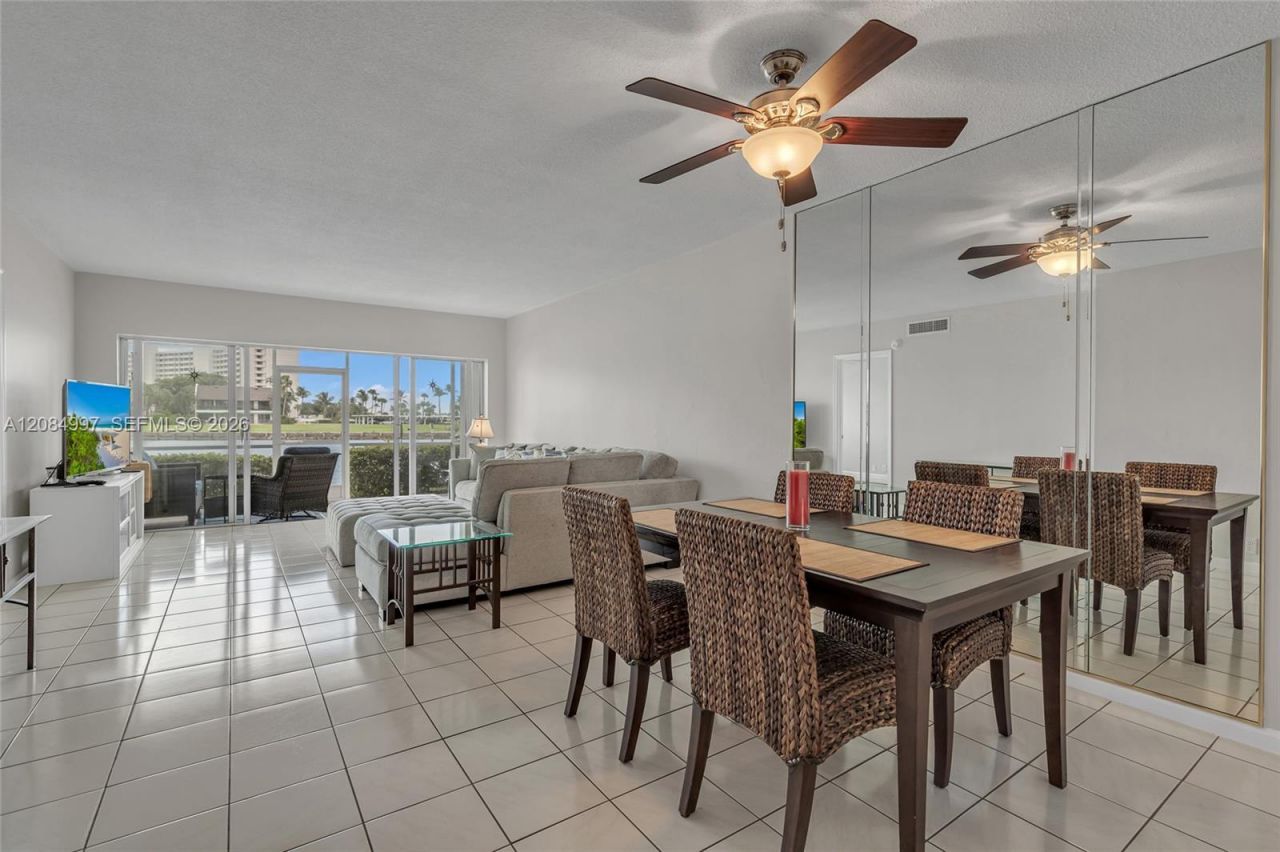 20 Yacht Club Dr, Unit 103, North Palm Beach, FL 33408 Photo