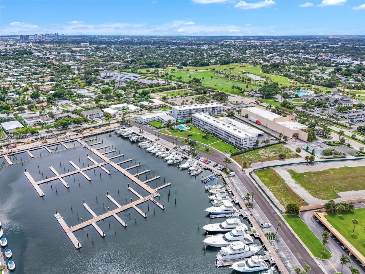 20 Yacht Club Dr, Unit 103, North Palm Beach, FL 33408 Photo