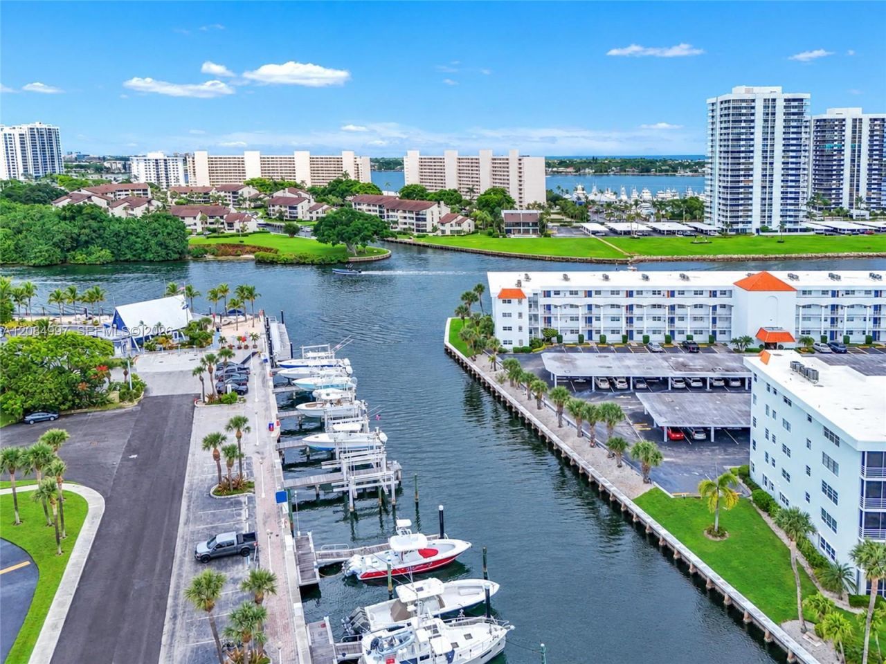 20 Yacht Club Dr, Unit 103, North Palm Beach, FL 33408 Photo