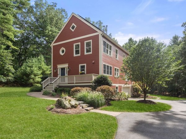 3 Goulding St. East, Sherborn, MA 01770