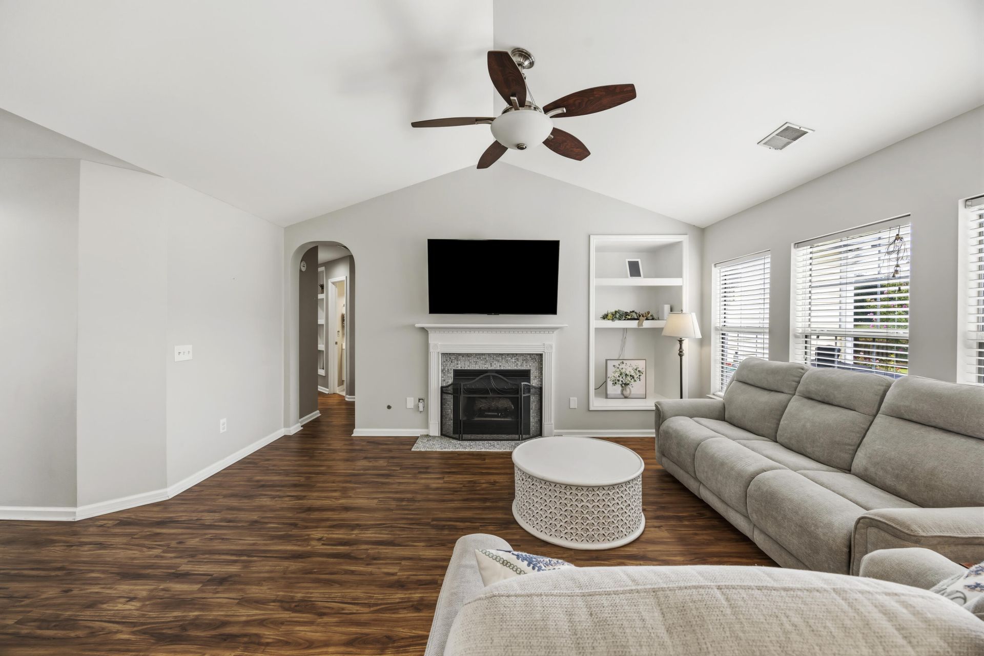 531 Ivy Circle Photo 13