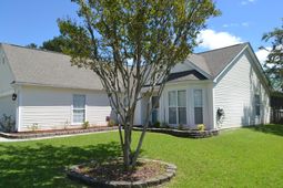531 Ivy Circle photo 4