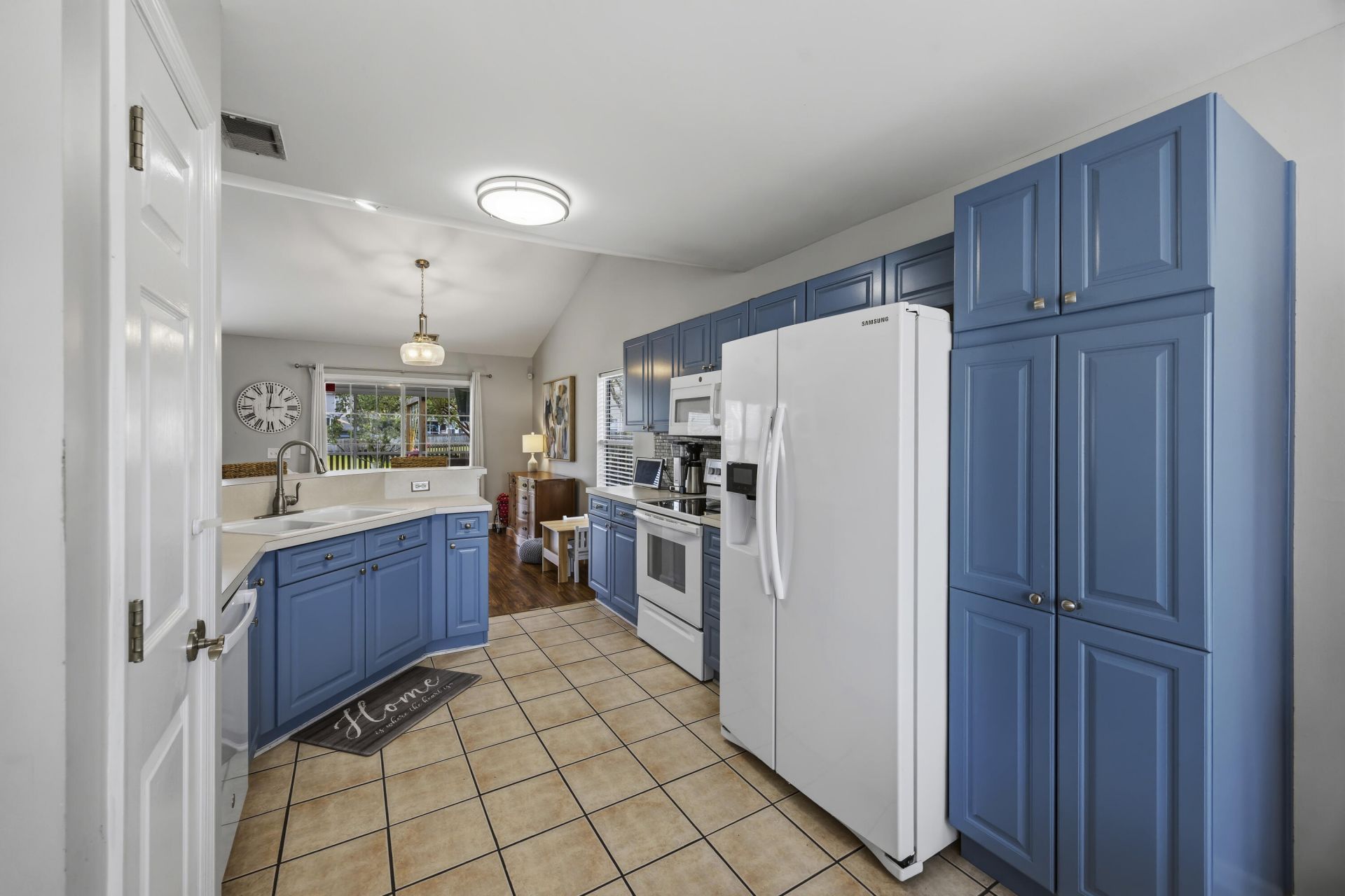531 Ivy Circle Photo 7