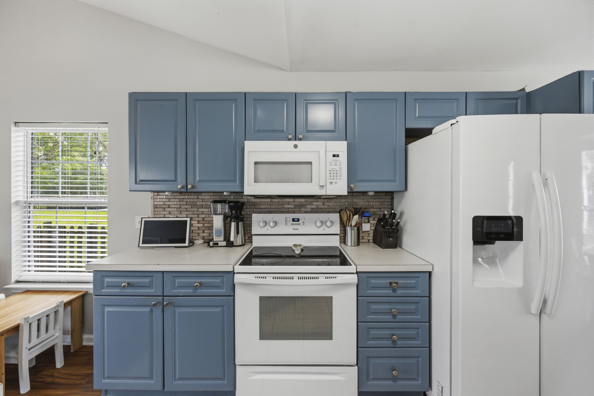 531 Ivy Circle Photo 9