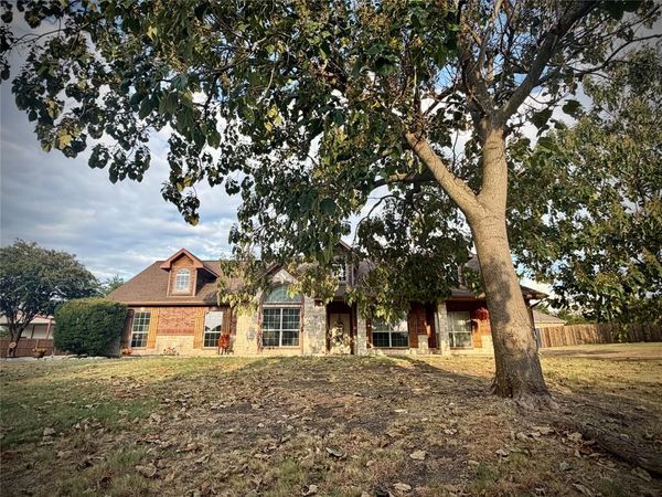 4230 Zachs Court, Midlothian, TX 76065