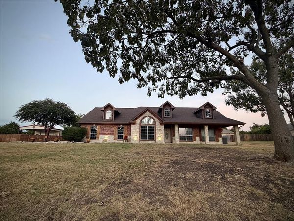 4230 Zachs Court, Midlothian, TX 76065