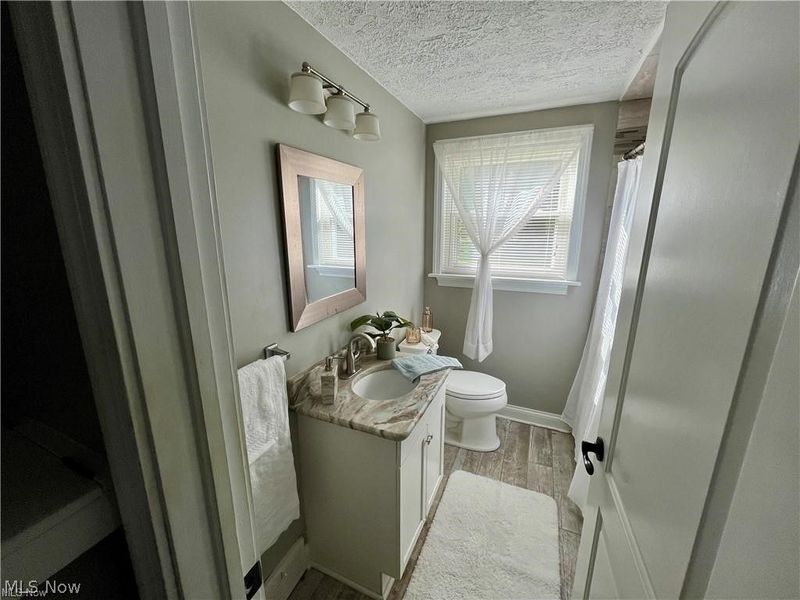 627 Poland Avenue, Struthers, OH 44471 Photo 19