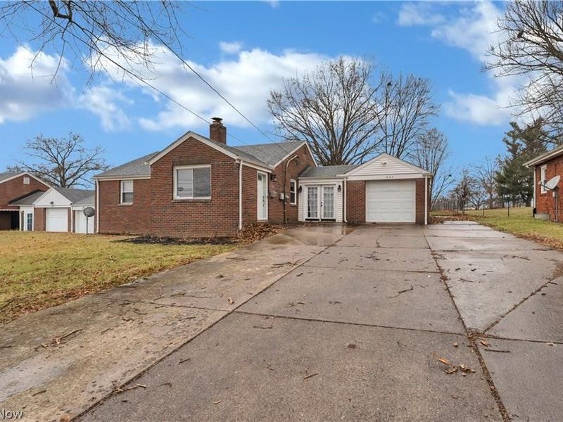 627 Poland Avenue, Struthers, OH 44471 Photo 3