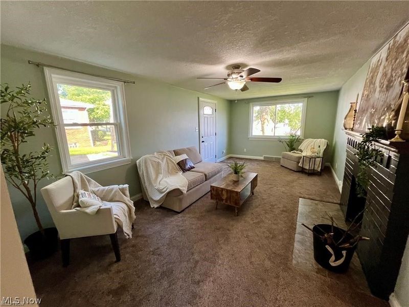 627 Poland Avenue, Struthers, OH 44471 Photo 5