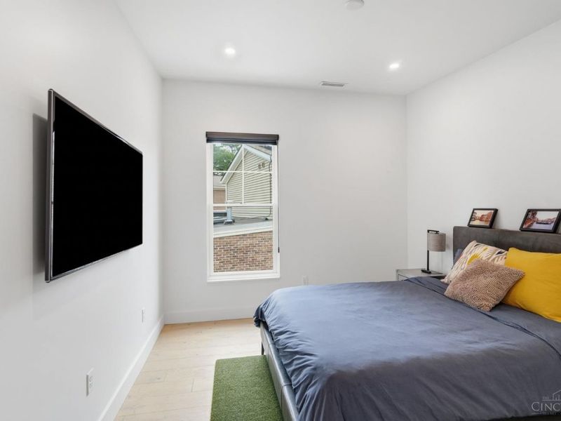 2124 Gold Street, Cincinnati, OH 45208 Photo 51