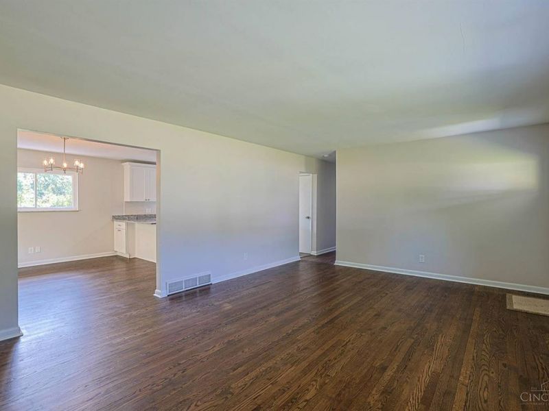 2079 Arrowood Place, Springfield Township, OH 45231 Photo 13