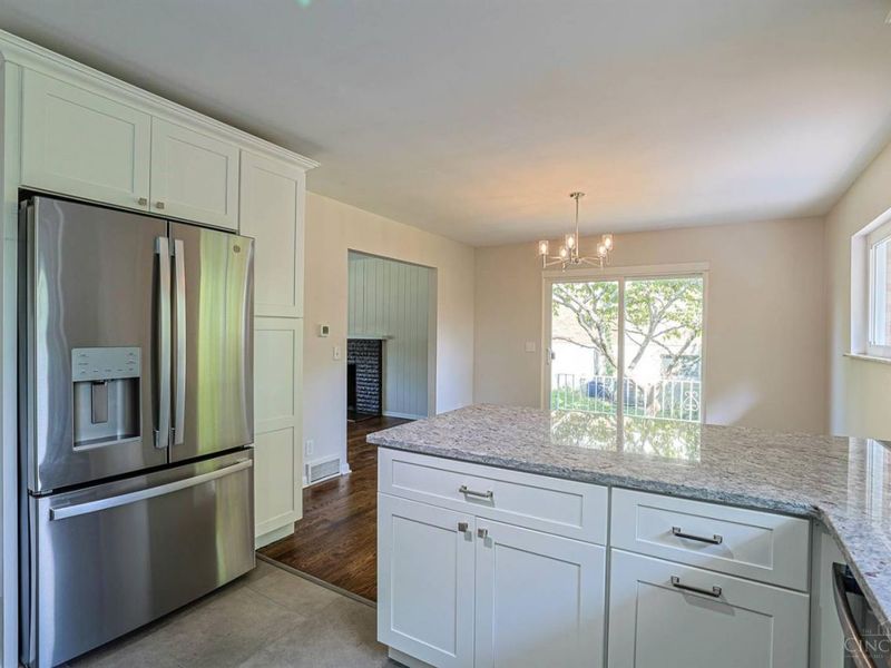 2079 Arrowood Place, Springfield Township, OH 45231 Photo 19