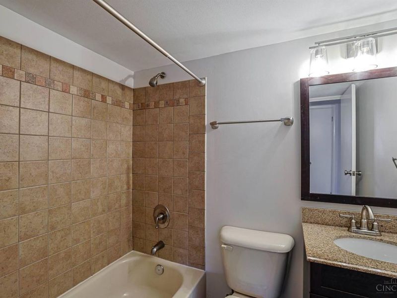 2079 Arrowood Place, Springfield Township, OH 45231 Photo 28