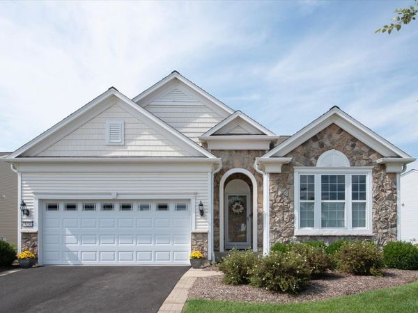 3270 Bagatelle Lane , Mundelein, IL 60060