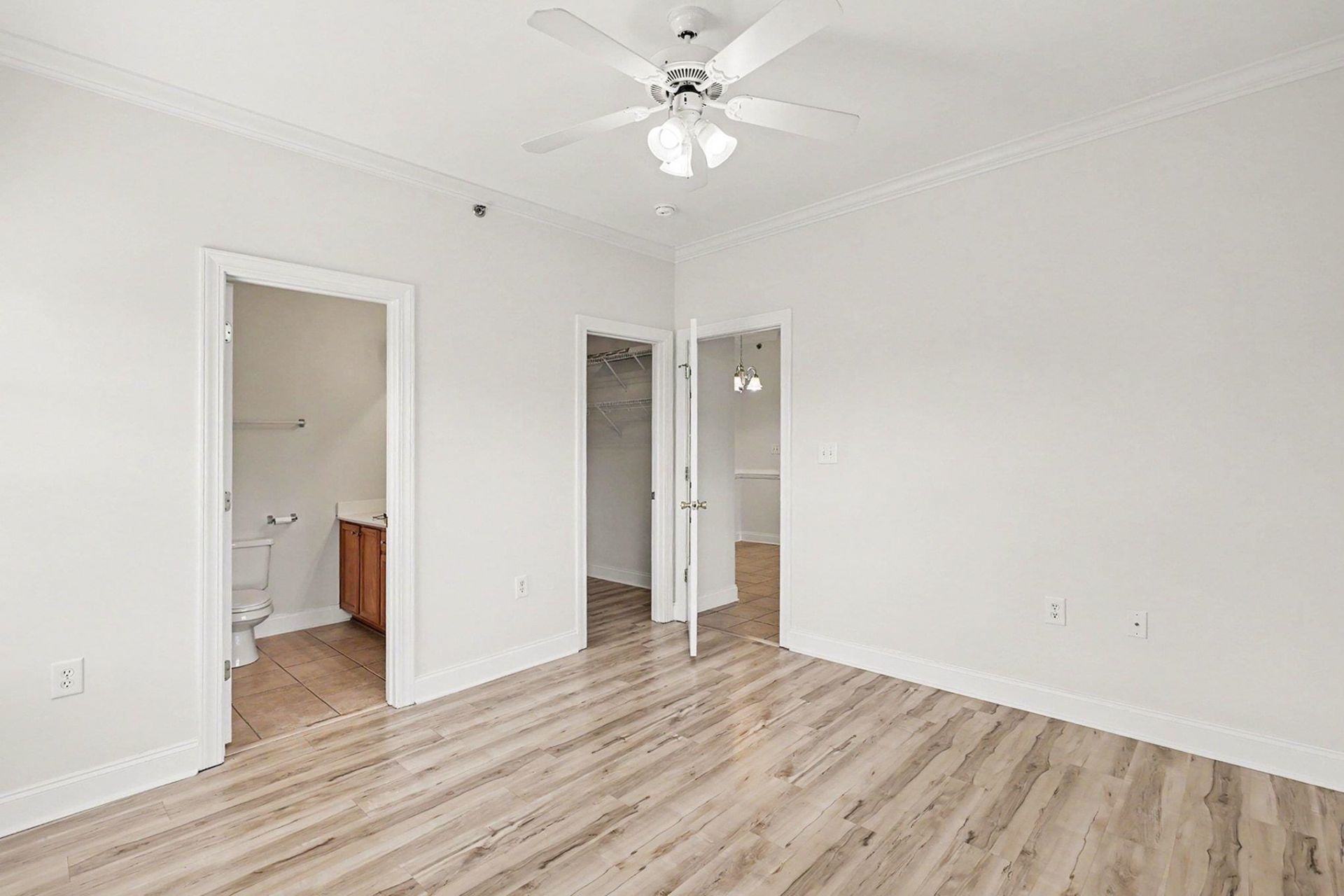2005 Silver Crest Dr. Photo 16