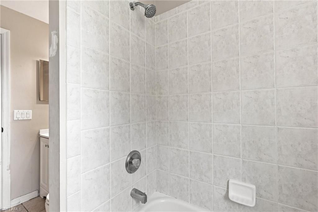 18320 Plumbago Ct, Lehigh Acres, FL 33972 Photo