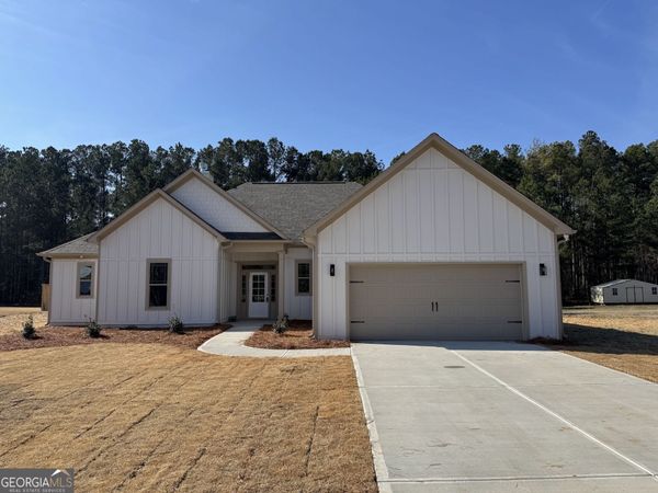 175 Country World Drive, Macon, GA 31211