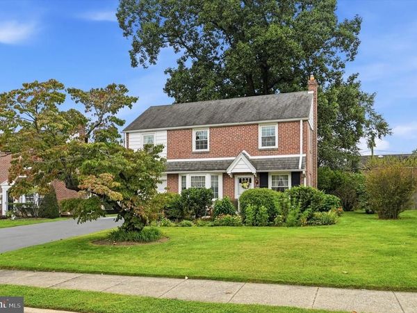2404 GEORGIAN LANE, BROOMALL, PA 19008