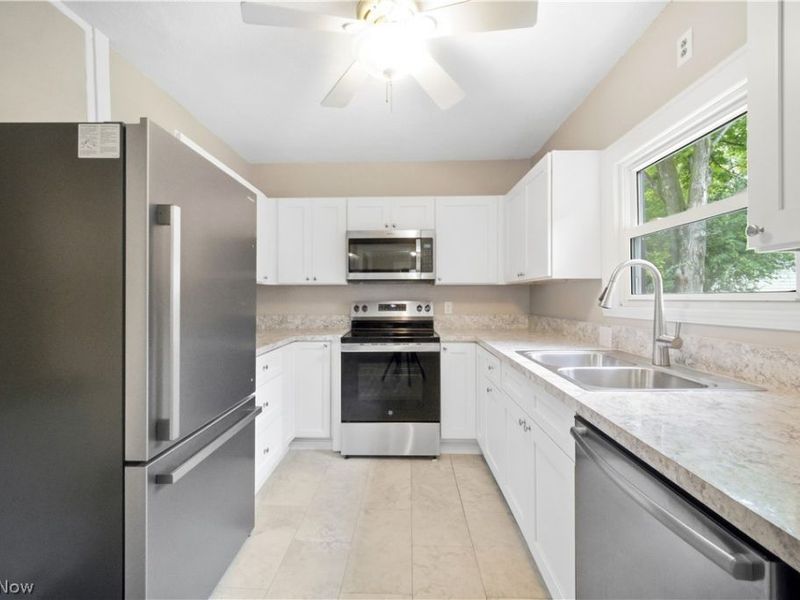 6917 Daisy Avenue, Brecksville, OH 44141 Photo 11