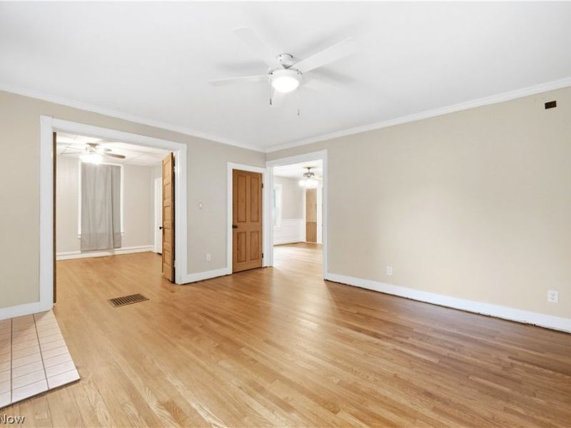 6917 Daisy Avenue, Brecksville, OH 44141 Photo 3