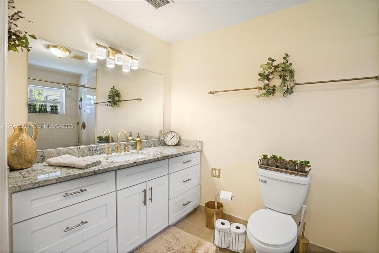 142 NW 10th Ct, Boynton Beach, FL 33426 Photo