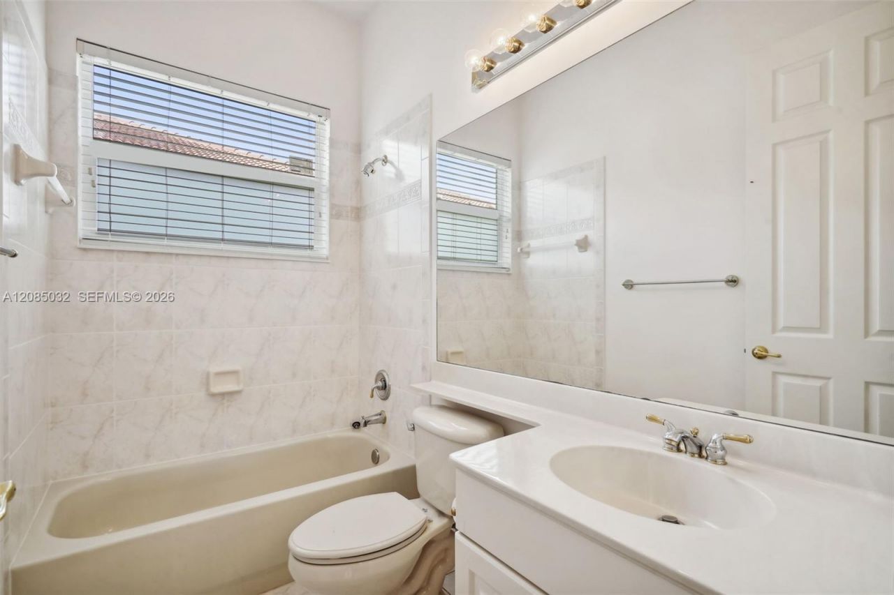 4460 Mariners Cove Dr, Wellington, FL 33449 Photo