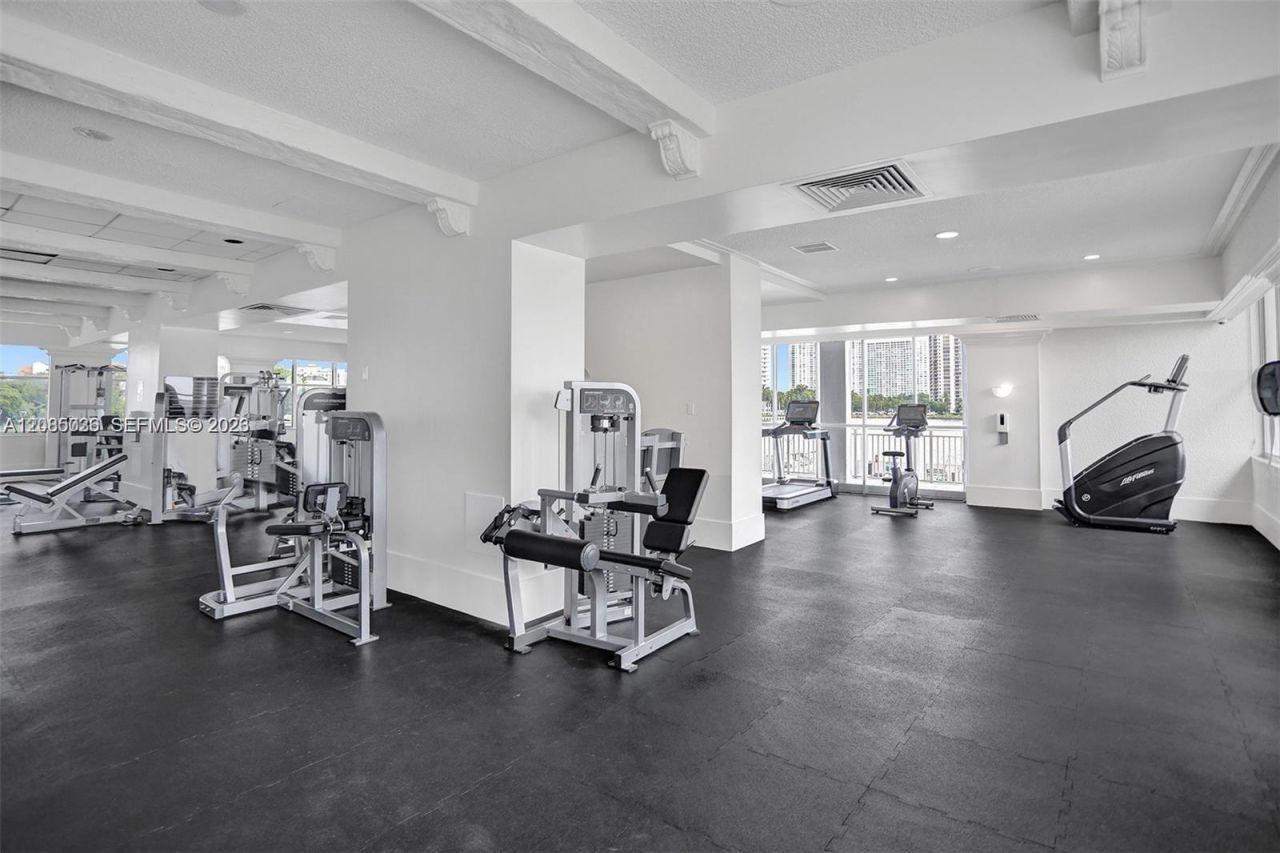 18041 Biscayne Blvd , Unit 803, Aventura, FL 33160 Photo