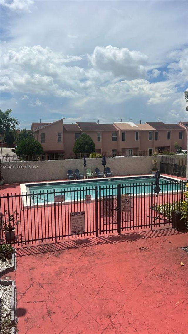 1480 W 46th St, Unit 210, Hialeah, FL 33012 Photo