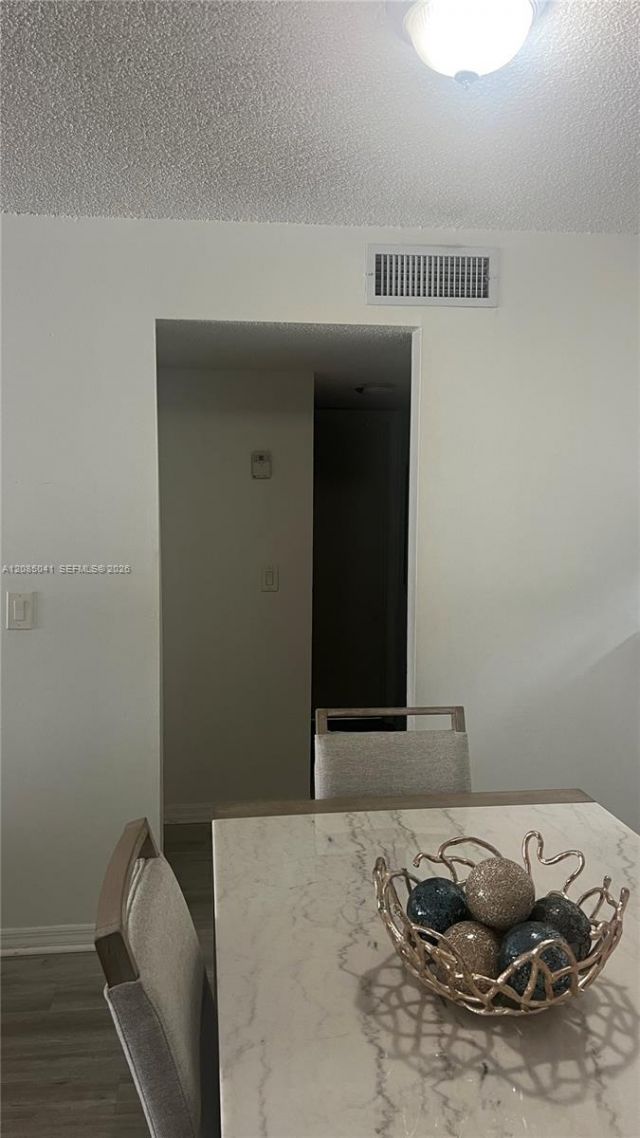 1480 W 46th St, Unit 210, Hialeah, FL 33012 Photo