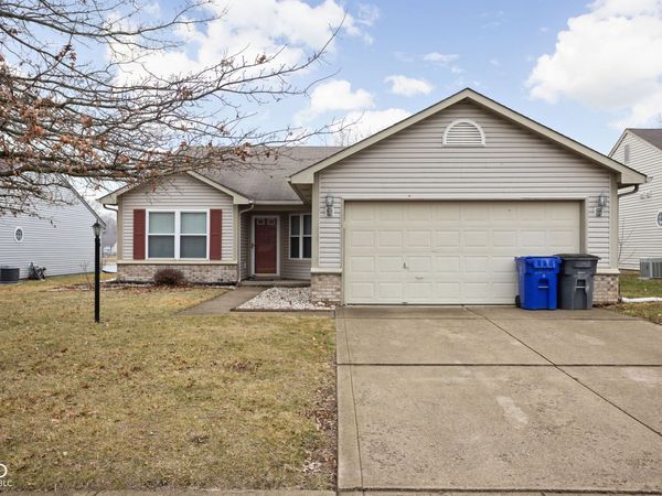 4011 Highland Springs Drive, Kokomo, IN 46902
